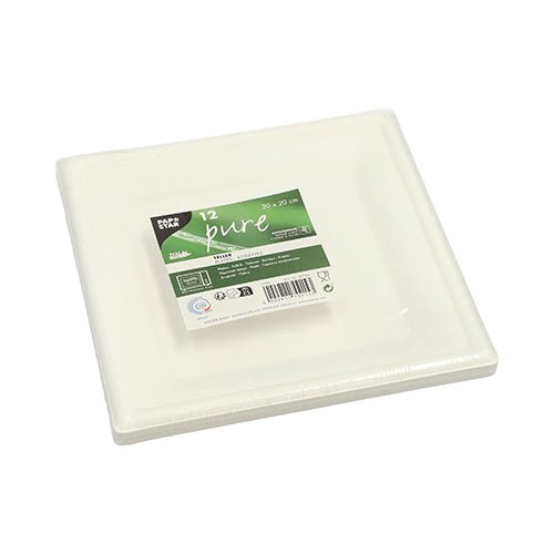 Una pila di PAPSTAR 12 piatti "pure" quadrati in zucchero di canna è confezionata in plastica, con un'etichetta verde-bianca con informazioni sul prodotto e marchio della PAPSTAR GmbH. I piatti bianchi sono biodegradabili ed ecologici.