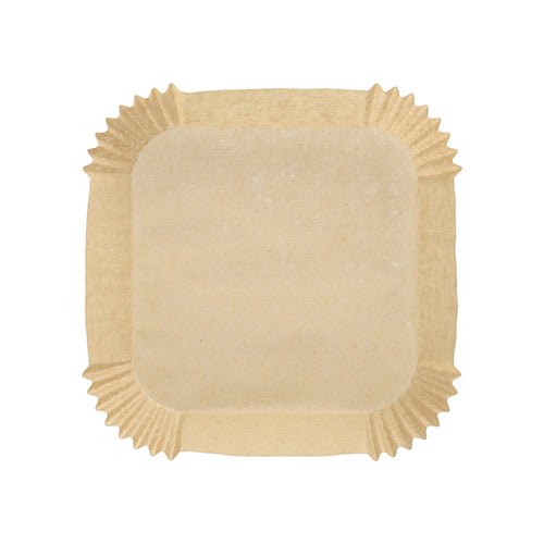 Il PAPSTAR 100 fogli di carta da forno per friggitrice ad aria quadrati della PAPSTAR GmbH è composto da stampi quadrati beige ondulati in carta antiaderente - ideale per l'uso nelle friggitrici ad aria.