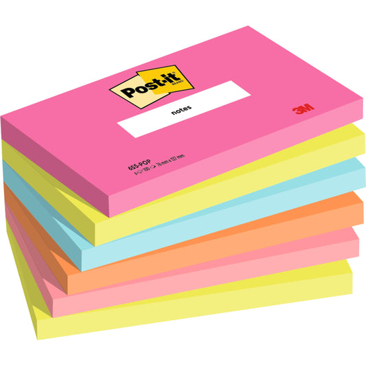 Ein Sechserpack 3M Post-it® Notes (76 x 127 mm, 100 Blatt/Pad, 100% PEFC) mit Blöcken in Pink, Gelb, Blau und Orange; der oberste Block ist pink mit einem "Post-it"-Etikett. Von 3M Deutschland GmbH.