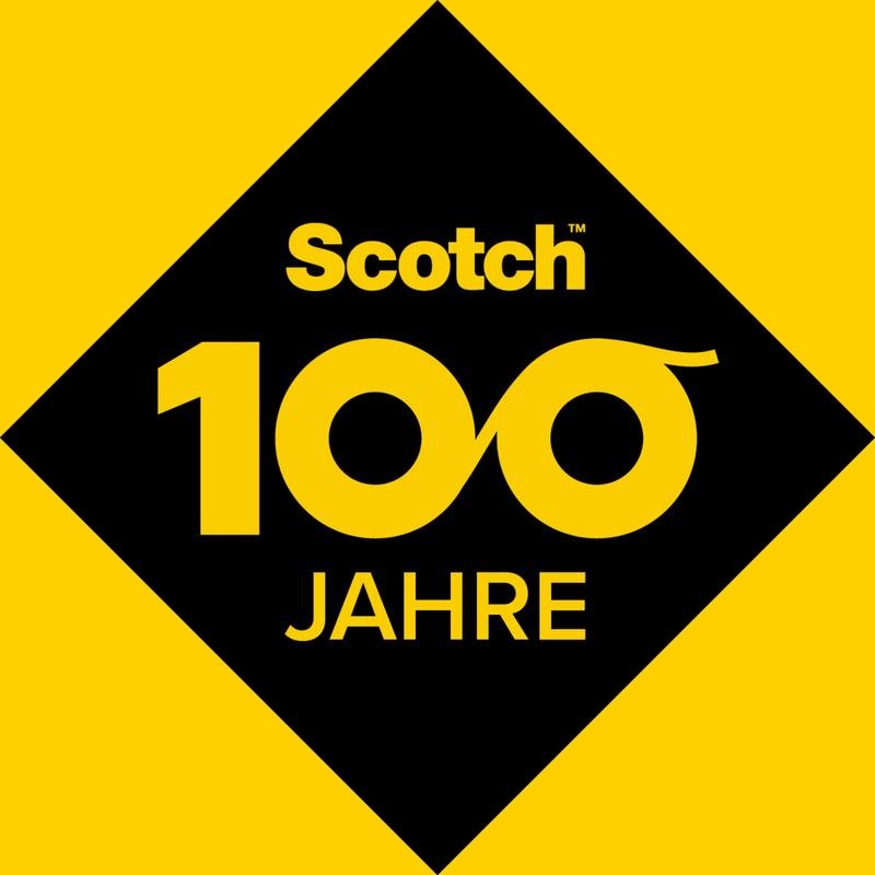 Una grafica giallo-nera celebra i 100 anni di Scotch™, con il logo di 3M Deutschland GmbH, "100" stilizzato come nastro adesivo e "anni" sotto, che mette in evidenza il dispenser da tavolo Scotch™ Karim Rashid.