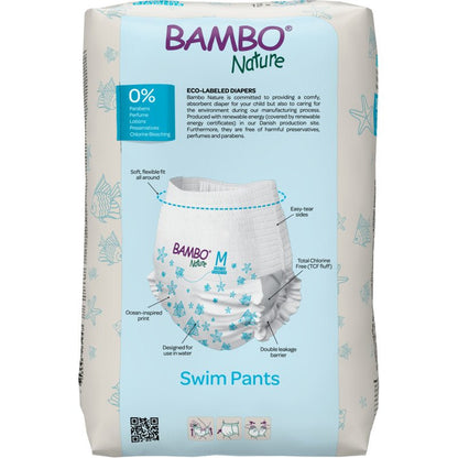 Un pacco da 12 pannolini da nuoto Bambo Nature, taglia M (12+ kg) di Abena Re-Seller GmbH: pannolini bianchi con motivo a stella marina blu, etichettati eco e privi di parabeni, lozioni e profumi.