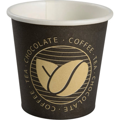 Il bicchiere da espresso "Beans", 10 cl di Abena Re-Seller GmbH è un bicchiere di carta nero con interno beige, un logo circolare del design Beans e "CAFFÈ - TÈ - CIOCCOLATO" in caratteri beige. Venduto in confezioni da 50 pezzi.