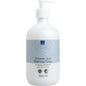 Flacone dosatore da 500 ml Abena Re-Seller GmbH Shampoo per capelli e corpo con profumo, con flacone bianco ed etichetta azzurra, testato dermatologicamente per la cura del corpo; disponibile in cartone da 6 pezzi.