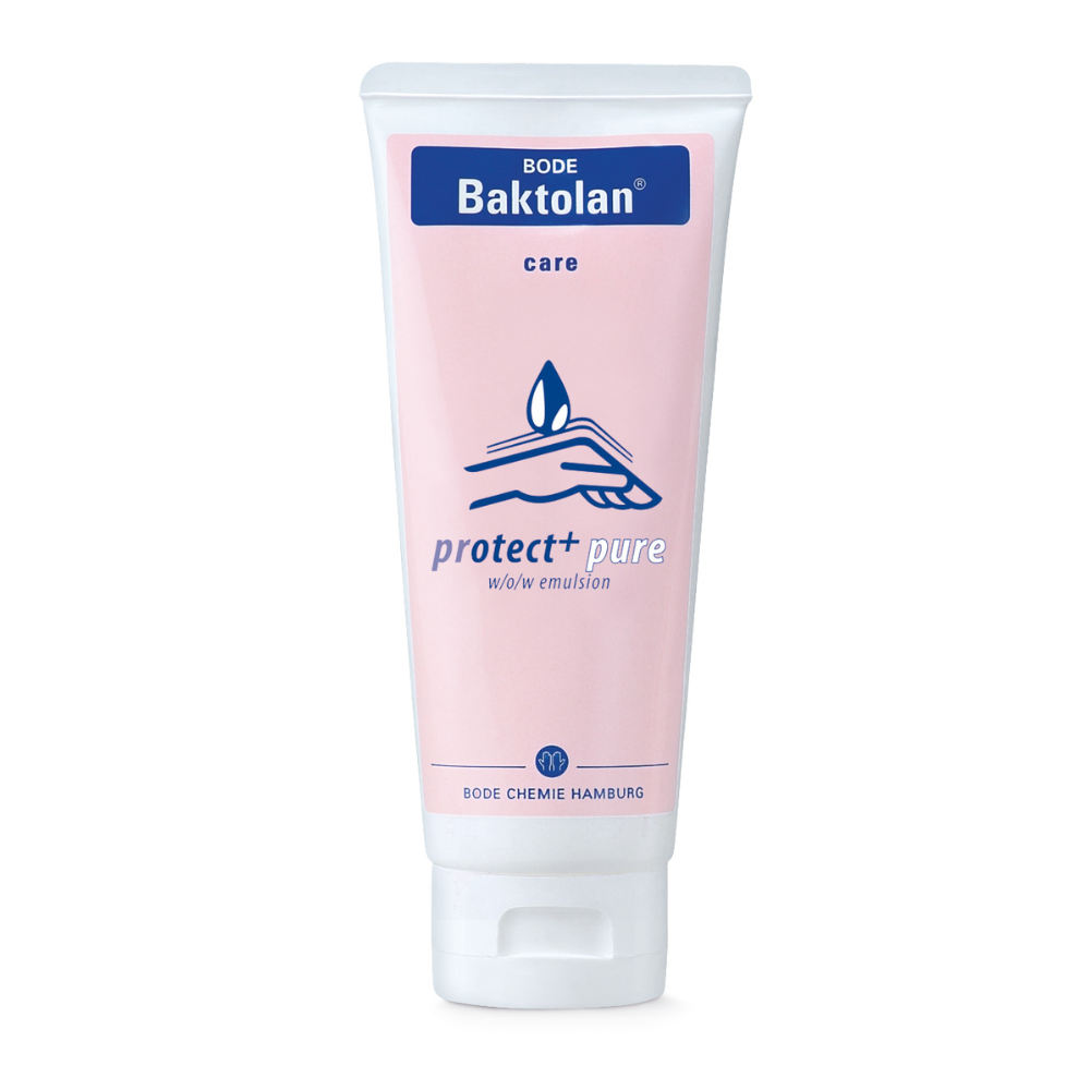 Un tubo di crema BODE Baktolan® protect+ pure della Paul Hartmann AG con etichetta rosa e testo blu, dotato del logo del marchio e della dicitura "cura rigenerante emulsione o/a" di B.