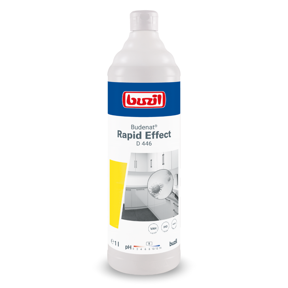Una bottiglia da 1 litro di disinfettante rapido alcolico Buzil Budenat® Rapid Effect D 446, pronto all'uso, elencato presso VAH e IHO. L'etichetta mostra un'immagine di cucina e il logo del marchio BUZIL-WERK Wagner GmbH & Co. KG e i dettagli del prodotto. Con un valore di pH di 8 e contenente propan-2-olo, presenta vari simboli di sicurezza. La bottiglia bianca è decorata con un design blu-giallo.