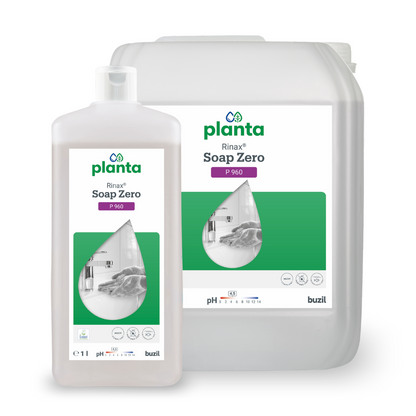 Immagine di due contenitori Buzil Rinax® Soap Zero P 960 Lozione ecologica per il lavaggio delle mani di BUZIL-WERK Wagner GmbH & Co. KG. La bottiglia più piccola è davanti a una brocca più grande. Entrambi hanno etichette bianche con una forma di goccia verde, un'immagine di cucina e informazioni sul pH. Questo sapone, noto per la sua delicatezza sulla pelle, supporta pratiche di pulizia sostenibili con ingredienti ecologici.