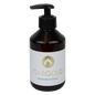 Nell'immagine è raffigurato un flacone con pompa ambrato da 250 ml di Dr. Schnell ISARGOLD Gel disinfettante per mani, alcolico, con agenti idratanti (di DR.SCHNELL GmbH & Co. KGaA) con un logo oro-bianco sull'etichetta su sfondo bianco.