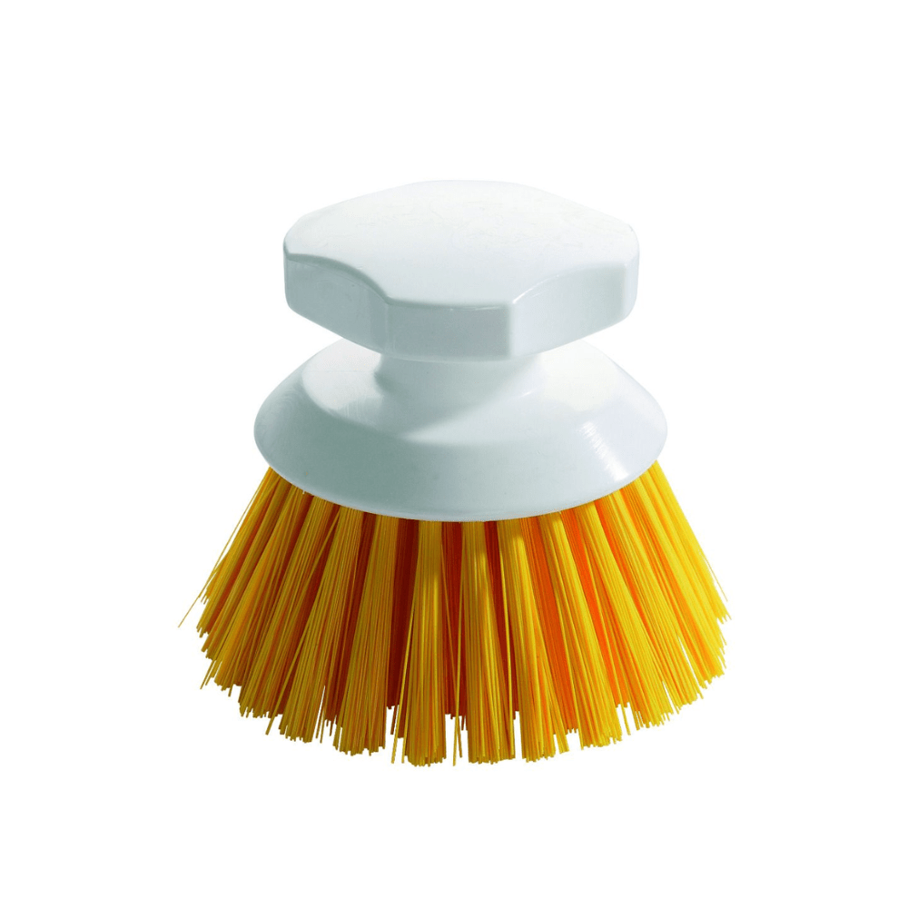 La spazzola a pulsante Haug 90 x Ø120 mm di Haug Bürsten KG è una spazzola bianca con manico rotondo e setole gialle disposte in cerchio, ideale per la pulizia professionale come soluzione igienica. Il suo design si distingue dallo sfondo bianco semplice.