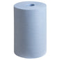 Un rotolo blu di WypAll® X60 General Clean a estrazione centrale (1 x 150 fogli) della Kimberly-Clark GmbH è in piedi su uno sfondo bianco semplice.