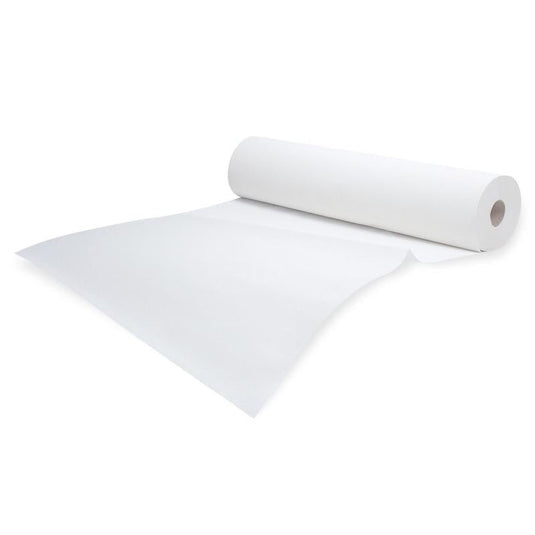 Un rotolo di carta crepe medica bianca Meditrade Rollicel®, leggermente srotolato su uno sfondo bianco semplice. Il rotolo è posizionato in diagonale, con l’estremità leggermente piegata di lato.