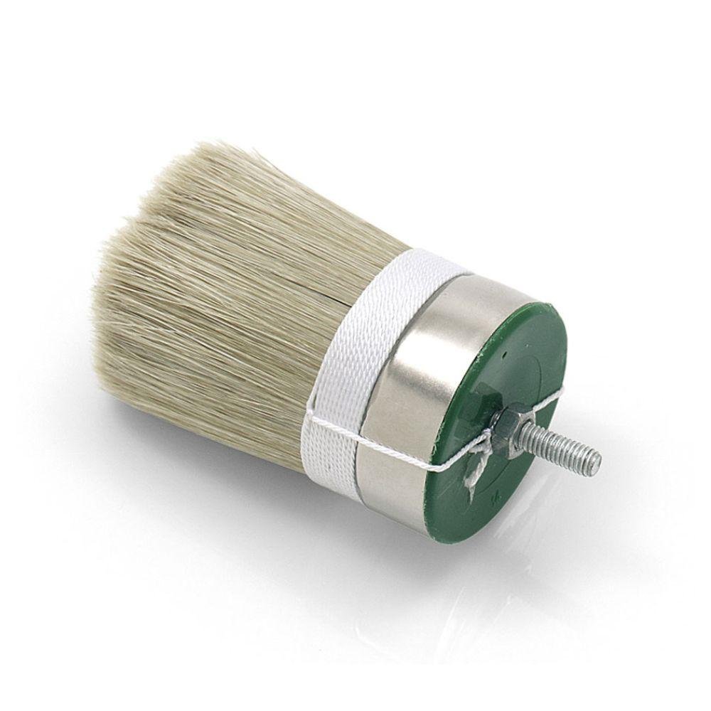 La testa del pennello angolare artigianale Nölle Profi Brush è dotata di setole chiare in una testa rotonda di 65 mm con base verde. Una fascia metallica e un bullone filettato fissano le setole naturali grazie alla sua forma leggermente aperta per lavori di pittura precisi.