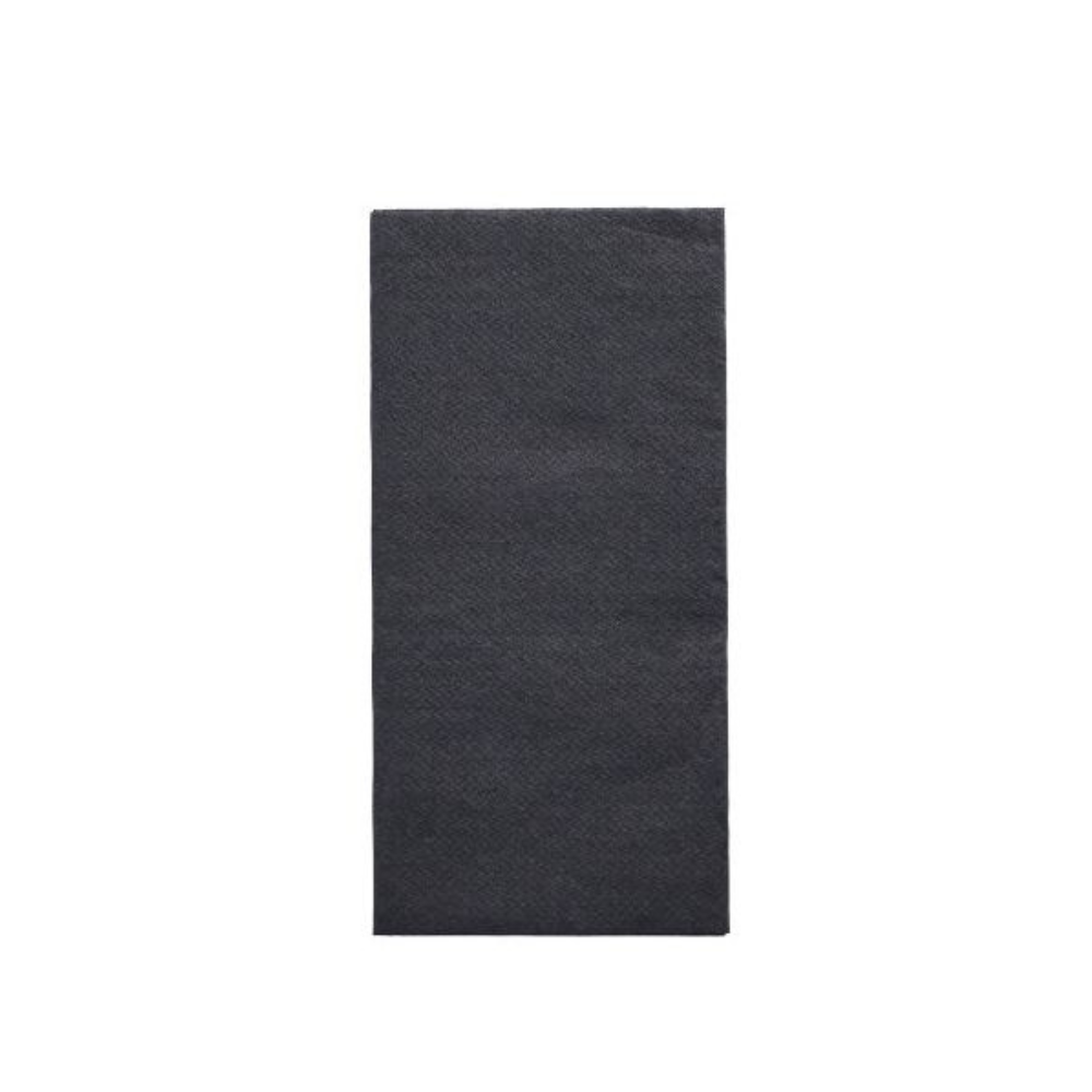 Un singolo tovagliolo rettangolare grigio scuro della "DAILY Collection" (1/8 piegatura, 32 cm x 32 cm) di PAPSTAR GmbH è piegato longitudinalmente, incarna comfort sostenibile e si trova su uno sfondo bianco semplice. Questo tocco elegante conferisce a ogni decorazione della tavola un fascino discreto.
