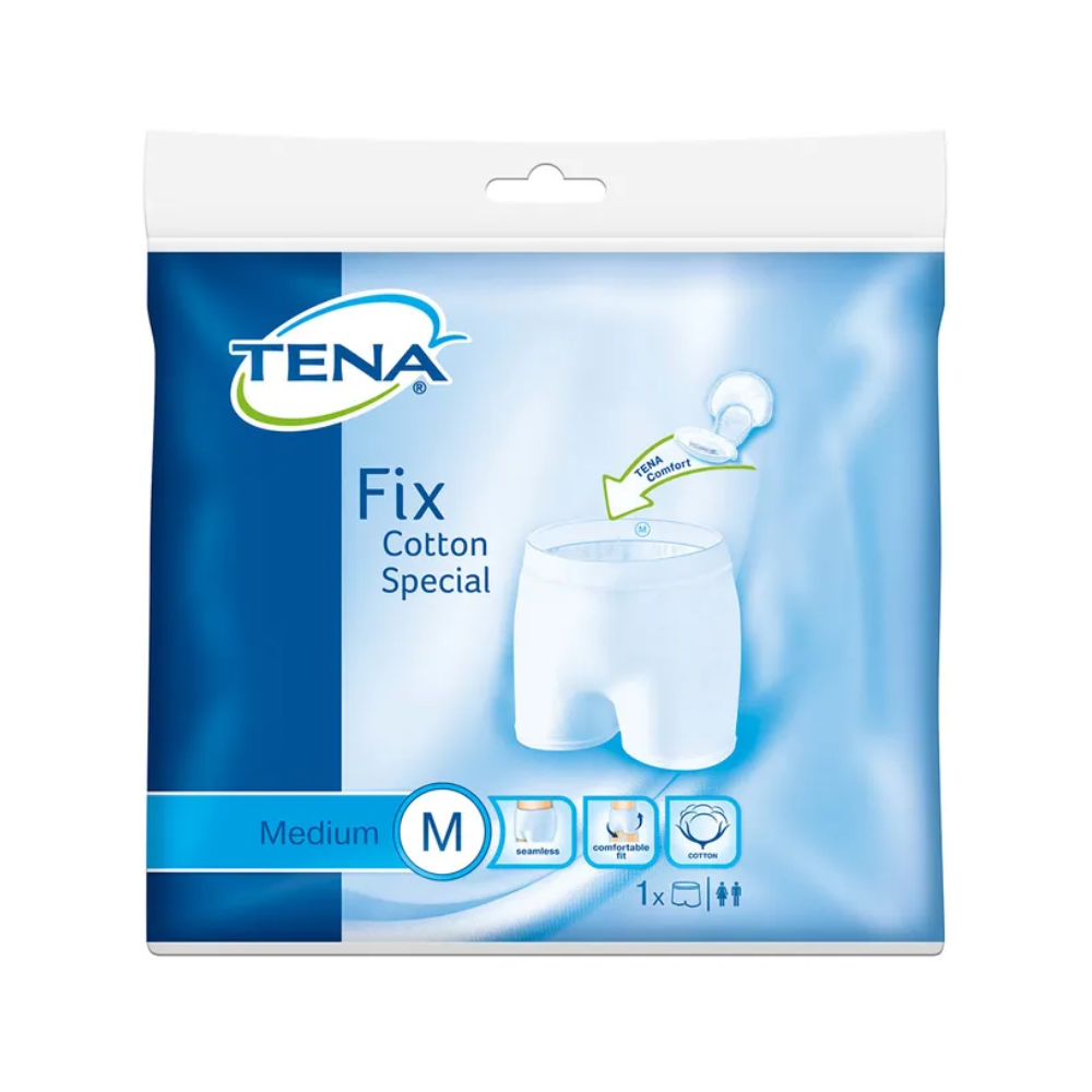Foto di una confezione per TENA Fix Cotton Spezial Fixierhose di taglia media. La confezione in bianco e blu mostra un'immagine di biancheria intima a rete elastica e contiene le parole "Fixierhose" o "inserto per incontinenza". L'immagine evidenzia inoltre una fascia larga con una freccia, mentre in alto a sinistra è presente il logo della TENA - Essity Germany GmbH.