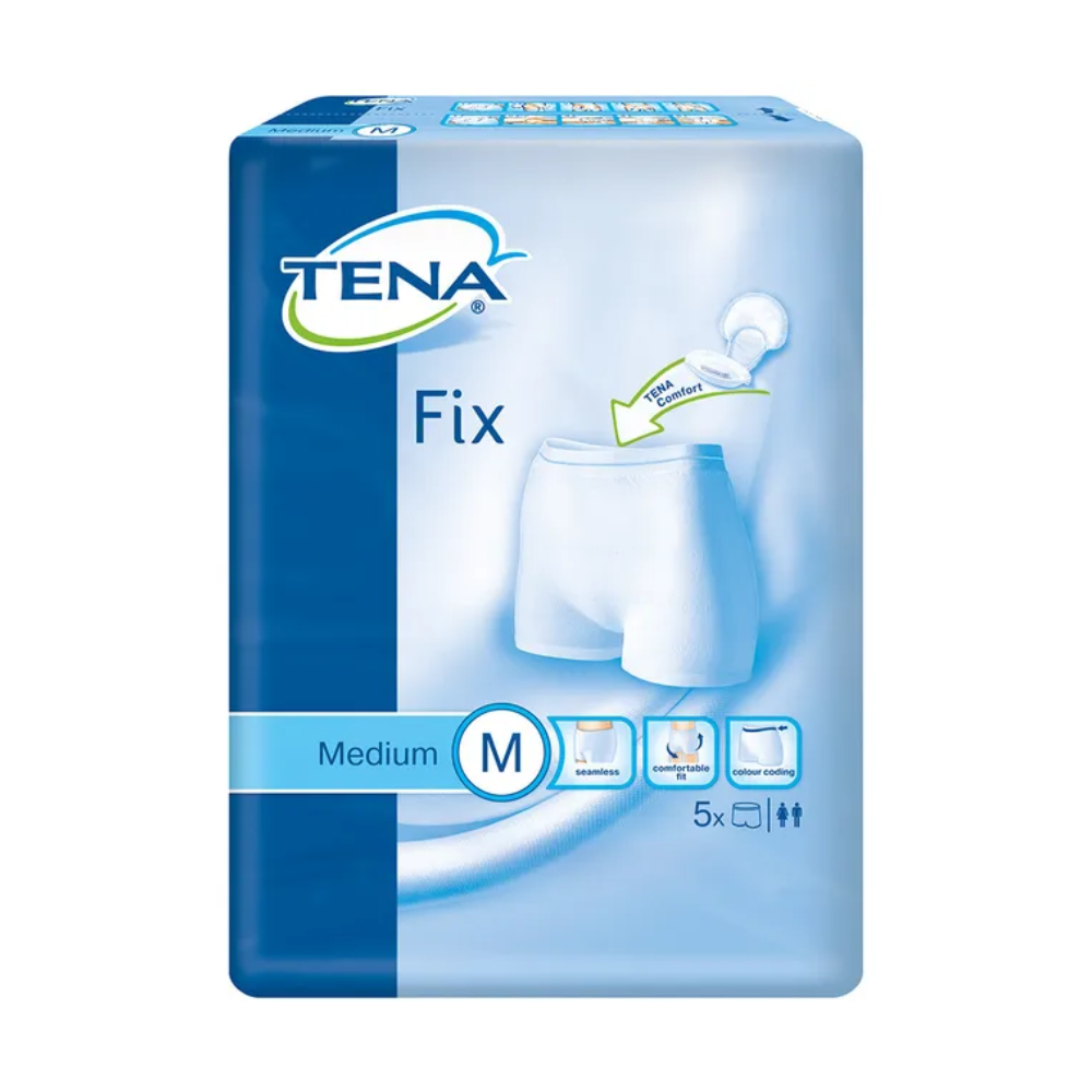 Un'immagine della confezione delle mutande fissanti per incontinenza TENA Fix di TENA - Essity Germany GmbH in blu e bianco mostra slip bianchi con la scritta "Medium M". Il design enfatizza lavabilità, comfort e protezione dalle perdite e indica un set di cinque articoli progettati per la massima protezione.