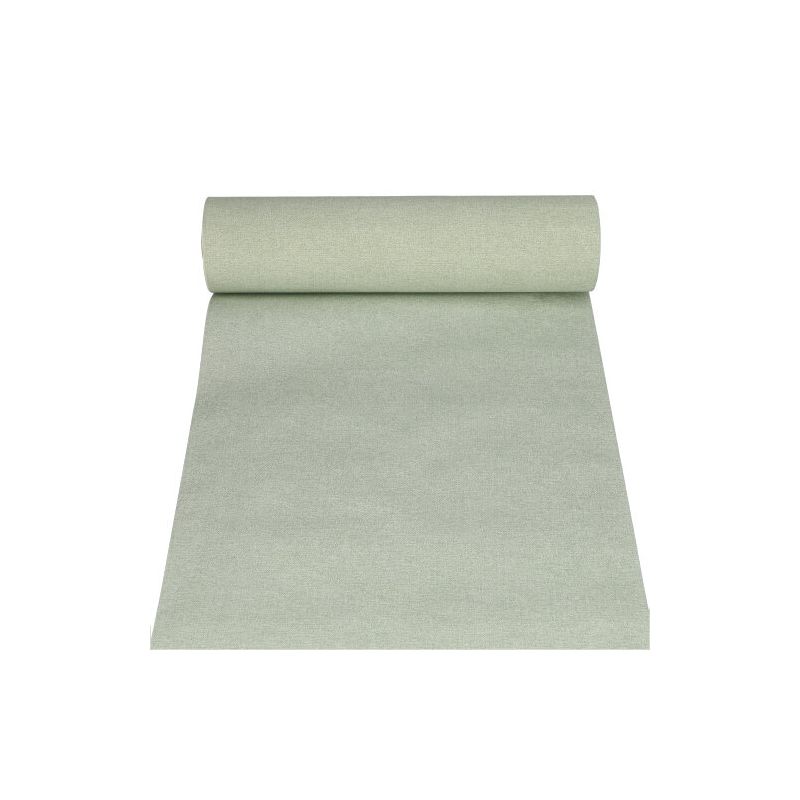 Su sfondo bianco si vede un runner da tavolo srotolato in verde salvia della collezione ROYAL della PAPSTAR GmbH con struttura liscia. Il runner è parzialmente srotolato, mettendo in risalto la sua lunghezza e colore in modo elegante.