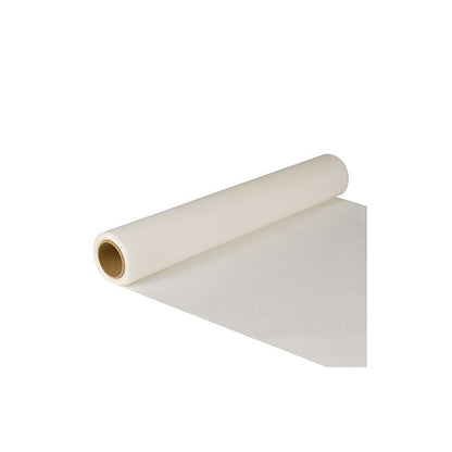 Un runner da tavola parzialmente srotolato in tessuto della PAPSTAR "ROYAL Collection" con le dimensioni 5 m x 40 cm giace elegantemente su una superficie bianca. La certificazione FSC® della PAPSTAR GmbH garantisce sostenibilità e dà alle persone attente all'ambiente una buona sensazione. Questo prodotto è perfetto come runner decorativo o per qualsiasi scopo creativo che si possa immaginare.