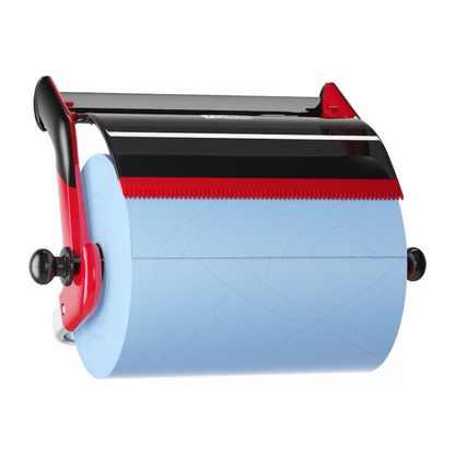 Il Tork 652108 Rollenspender Wandhalterung Performance W1 di Essity Professional Hygiene Germany GmbH dispone di un design a rotolo manuale in rosso con un grande foglio blu. Dispone di una maniglia operativa e un bordo seghettato per strappare facilmente la carta. Sottolinea eleganza pratica e prestazioni e si distingue su uno sfondo bianco.