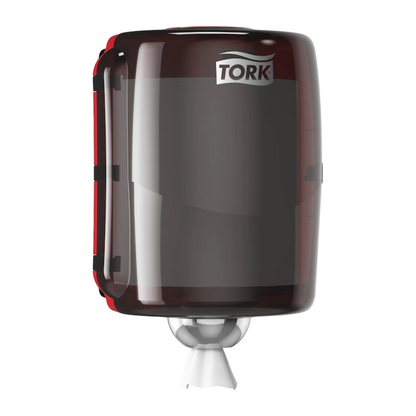 Il distributore interno Tork 653008 Maxi Performance W2, un prodotto di TORK – Essity Professional Hygiene Germany GmbH, è un distributore di asciugamani di carta nero con superficie lucida. Presenta il design Performance e ha un asciugamano di carta visibile che sporge dalla parte inferiore, tutto protetto da un coperchio resistente agli spruzzi.