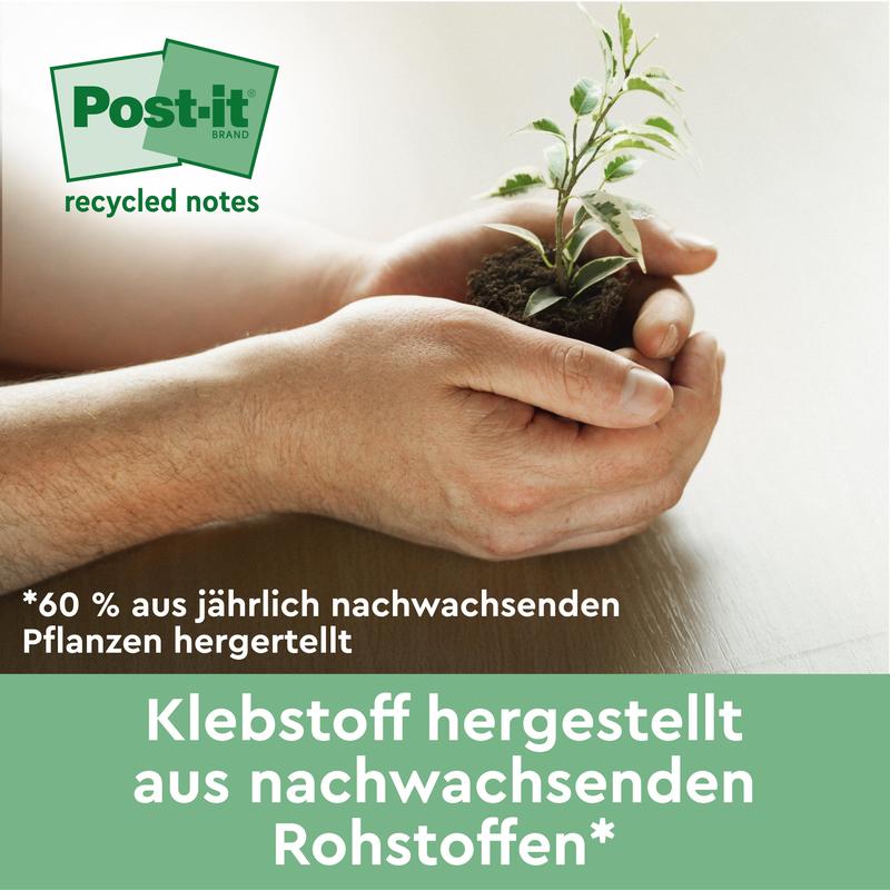 Una persona tiene una piccola pianta con terra accanto a un banner verde in lingua tedesca che indica che i Post-it® Recycling Z-Notes (76x76 mm, 100 fogli/blocco, 100% PEFC) della 3M Deutschland GmbH sono realizzati con materie prime rinnovabili e piante che ricrescono annualmente.