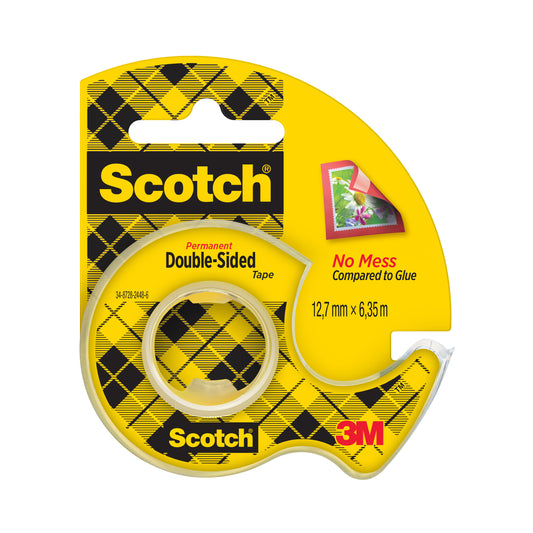 Eine Packung Scotch® Doppelseitiges Klebeband 136D-MDOEU von 3M Deutschland GmbH, 12,7 mm x 6,3 m, enthält eine Rolle mit Abroller; die Verpackung hebt "No Mess Compared to Glue" hervor und ist gelb kariert.